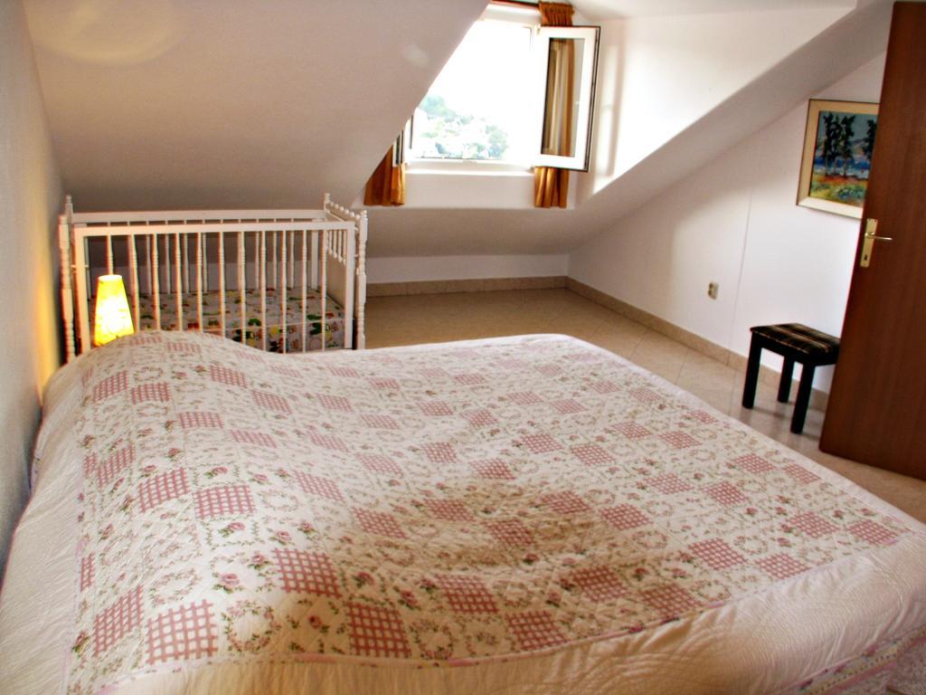 Apartment Martinic Pucisca Værelse billede